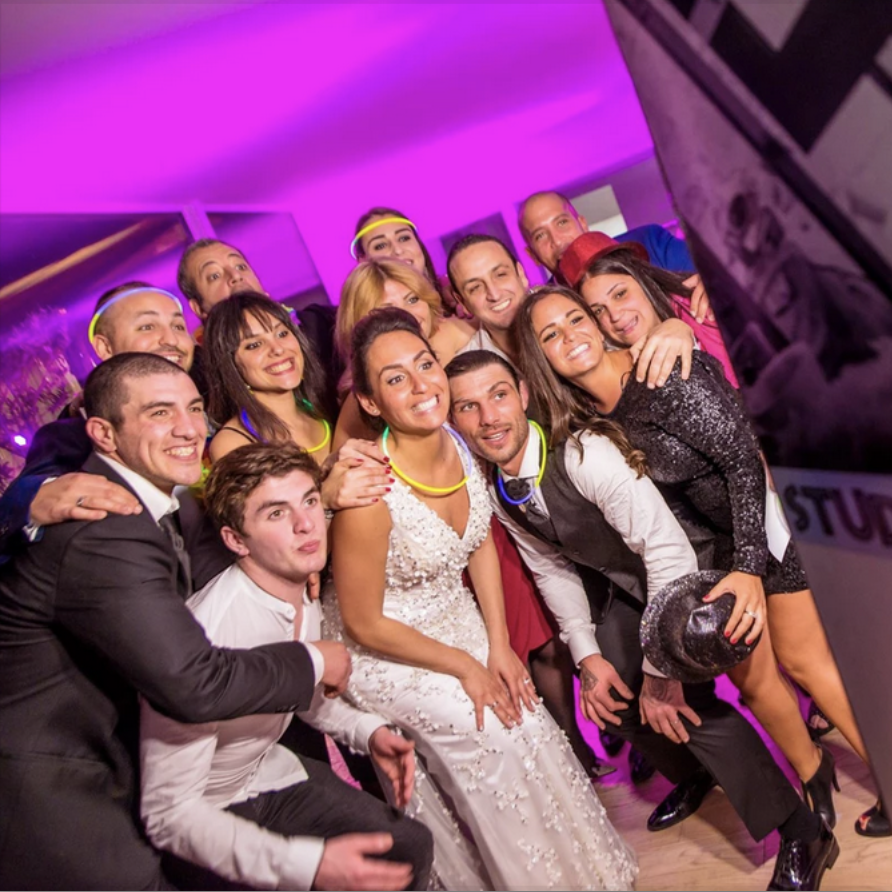 BORNE PHOTOS EN ACCES LIBRE